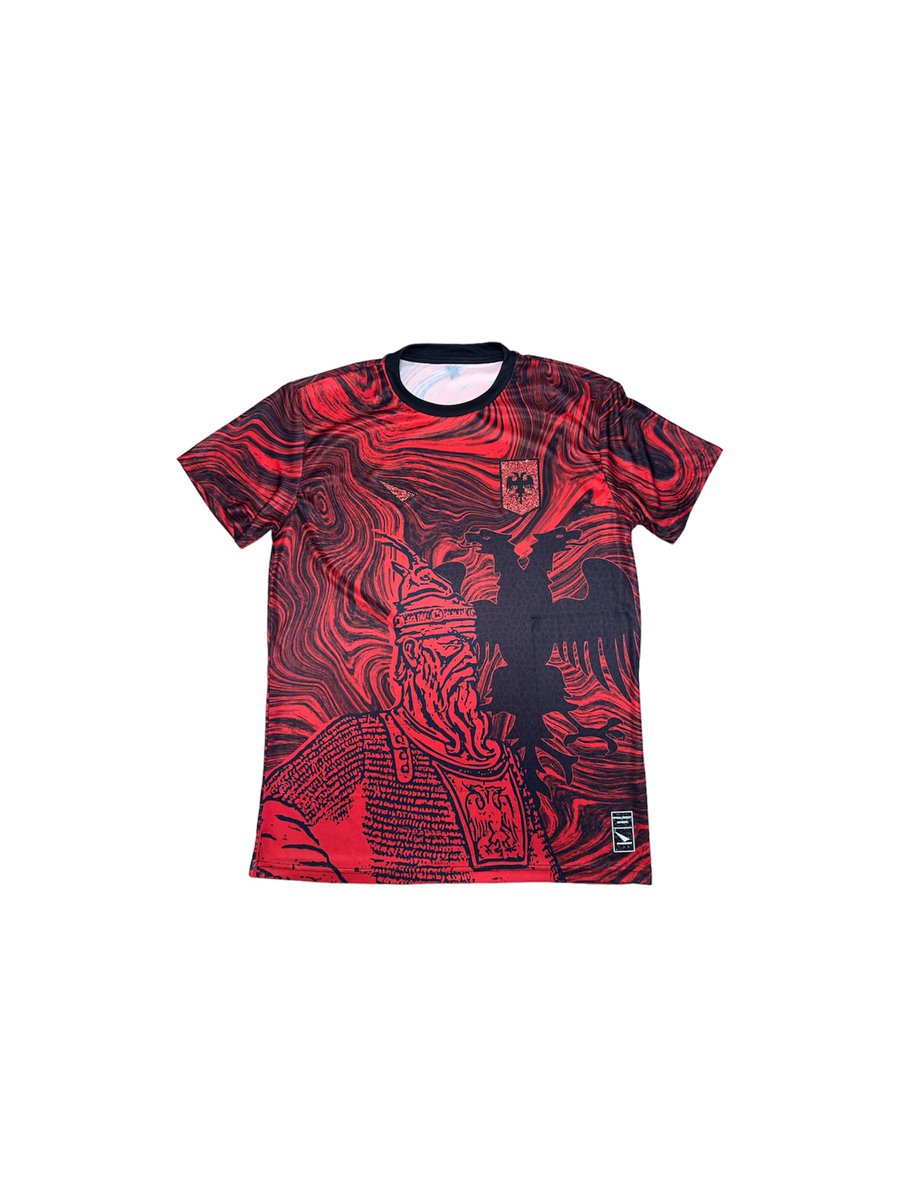 PhoenixCLo's tweet image. Skënderbeu jersey