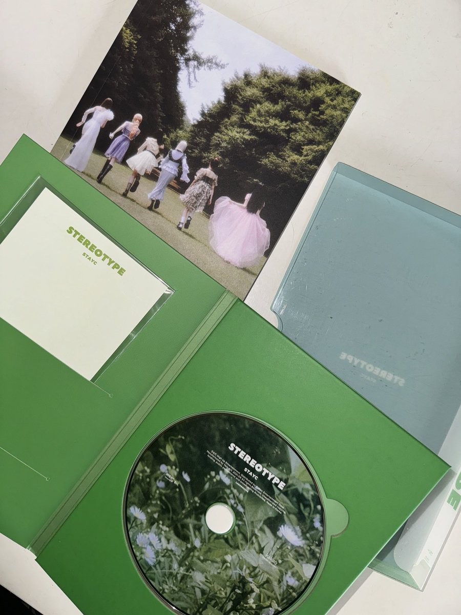 cool___withyou's tweet photo. wts stayc unsealed albums ph

stereotype youngluv
no pc ❌
₱60 per album

sumin isa j yoon sieun seeun https://t.co/34JWqNp1jv