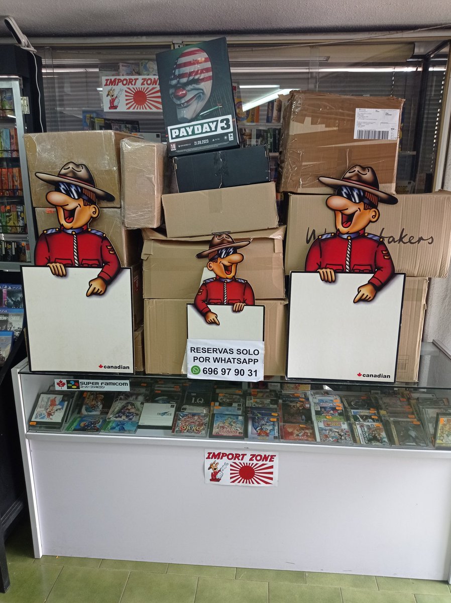 Nuevo Unboxing de Canadian Games en directo en Twitch canadiangamesVLC. Será hoy jueves, de 9:45 a 11:00 de la mañana.
Catorce cajas os esperan. Y tres de ellas son ¡Cajas sorpresa!