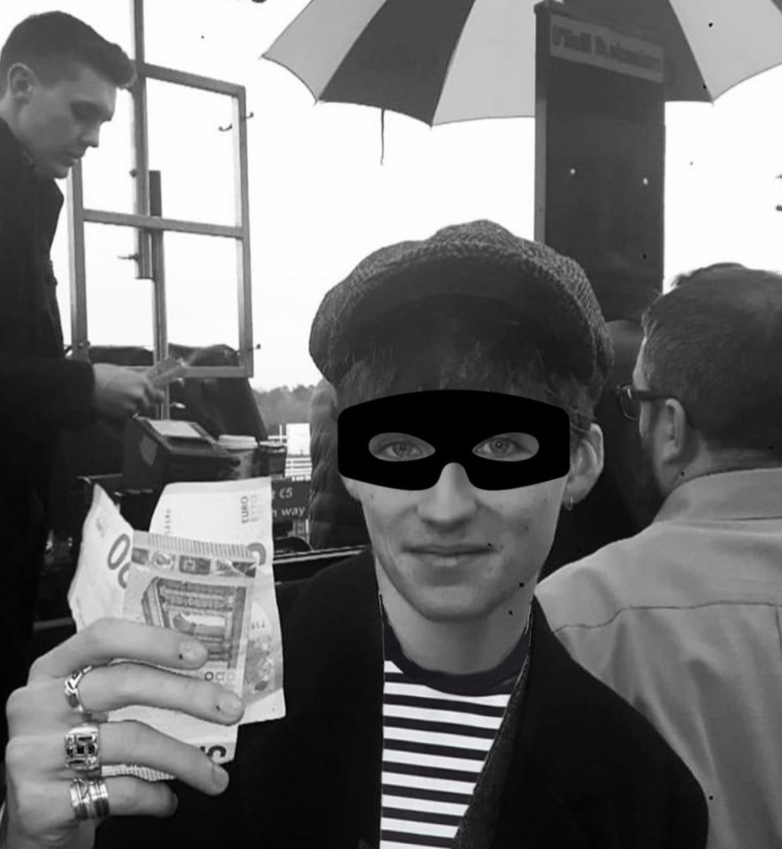 wallhaler's tweet image. rob the robber saga