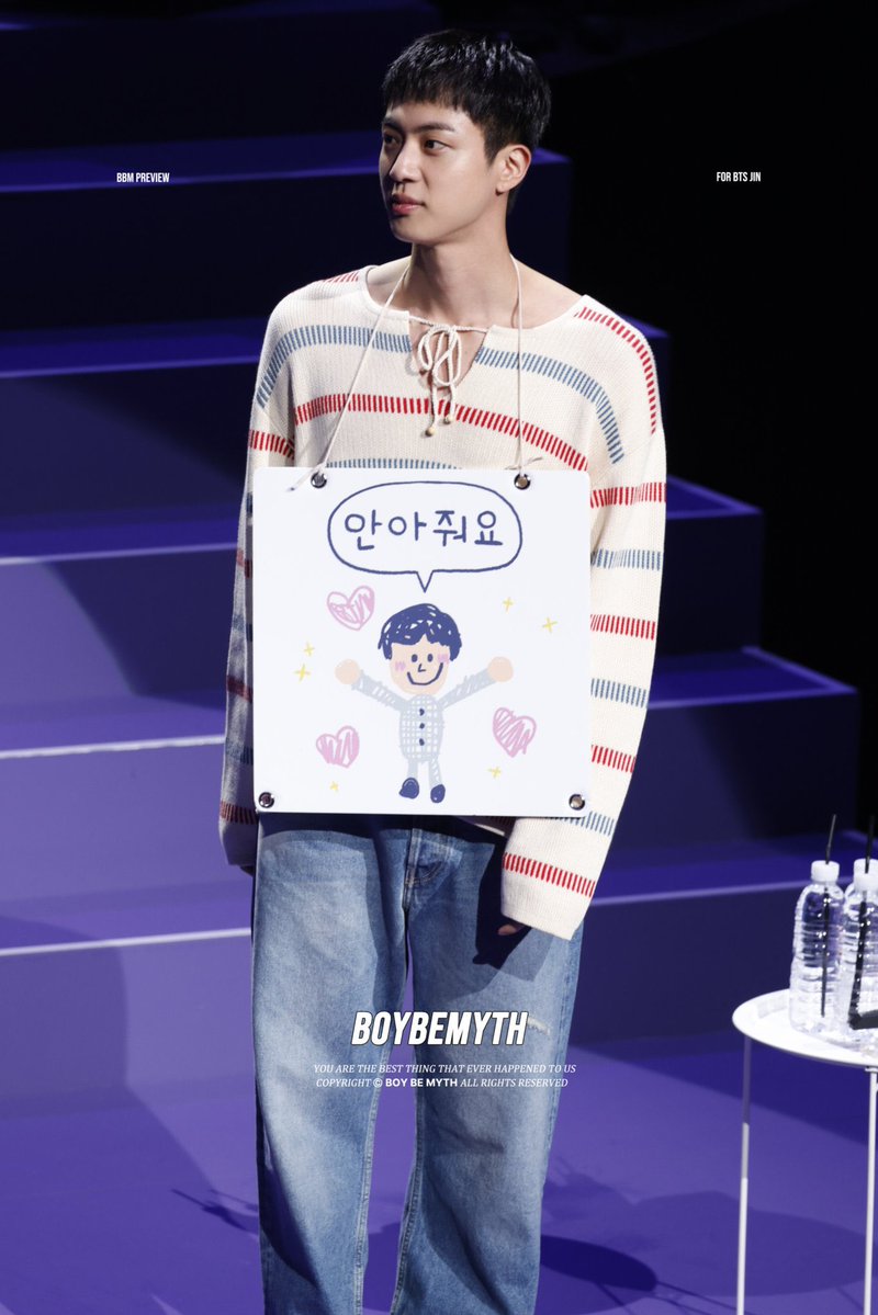 theJINPRlNT's tweet photo. KIM SEOKJIN WORLDWIDE HANDSOME FOREVER https://t.co/uvHztCGpdV