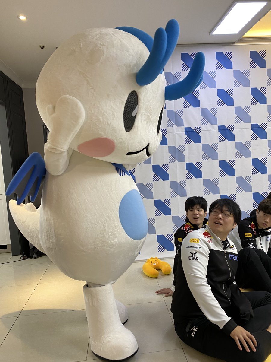 DRX_LCK's tweet photo. Hello DRX Family,

Today, I have some final news to share directly with you. I am stepping down as CEO of DRX. It's been a while since our last communication, and I apologize for delivering such sudden news.

Looking back, founding DRX in 2019 and acquiring Kingzone was a significant challenge for me. Originally, I intended to sell the team and return to my other ambitions, but the circumstances weren't easy. The thought of disappointing our players and staff if the team ceased to exist was a heavy burden I carried. Fighting for the survival of the company brought me to this point, with many sleepless nights along the way.

One night, unable to sleep until dawn, I called my father and asked if I could just live with him, doing nothing. He told me to come live with him in the countryside if things got too tough, no matter what happened. I cried a lot that night, but his words gave me the strength to bear the weight of the world and keep moving forward. Overcoming those challenges, I decided to grow the team properly in 2020, dedicating all my passion to it. I declared 2020 as the 'Year of Rapid Growth' and poured every ounce of my energy into making DRX thrive.

Bringing together our players was a precious experience for me, and I cherished every moment spent with them. Driving them around, fulfilling my personal fan dreams, and even donning a mascot costume to entertain them—these were joyous times. Those were the days when everything was new and exciting, filled with brilliant moments. I remember this period as the most passionate and glorious time of my life. I am still grateful for the love and support from our fans.

However, I also acknowledge the hardship our staff endured due to my inexperience and ambition. I owe them a deep sense of apology and gratitude for those early days.

You might recall my first major setback when we failed to re-sign key players. I deeply disappointed our fans and felt a lot of frustration myself. Though I had things to say, I chose to remain silent out of a sense of responsibility to protect the team. In hindsight, I believe it was the right decision, as what you all wanted was the re-signing of players, not my grievances.

To recover from that shock, I designated 2021 as the 'Year of Pursuing Happiness,' delegating more responsibilities to our staff to foster unity and happiness among everyone involved. Despite a challenging summer season, I was encouraged by the team's resolve and readiness to push forward.

Entering 2022, we aimed for a fresh start. Though it was the most tumultuous year, with setbacks like coaching changes and early playoff exits, our team remained united and undeterred. Regularly meeting with our team captain, we often said, "Let's not be broken." This resilience paid off as we eventually clinched the Worlds Championship—a triumph that brought immense joy.

In 2023, we focused on realizing our values and managed to increase business revenue by nearly 50%. However, we faced challenges in team composition, leading to another tough season. Now, I must acknowledge that our second major setback in team composition was a huge disappointment. 

While others only had to fire their ultimates once, I had to pull the trigger twice, and it felt like a kick in the teeth each time. That failure was entirely on me, a result of my shortcomings, and there's no one else to blame. Hopes were high with the belief that we could finally be consistently happy, but being dragged down and failing again was incredibly painful. Still, I gathered myself for the sake of the team and our staff, and this process of overcoming challenges is part of the DRX spirit we share.

As we embarked on 2024, aiming to foster immersion and enjoyment within the team, we reorganized our structure to align individual and collective interests. Although the spring season was disappointing, we made meticulous efforts to bounce back this summer, and I believe we will achieve the results you all desire.

I hope DRX has been a source of comfort and pride in your lives. As I leave, I trust that DRX will continue to thrive and renew itself. Over the past six years, many have joined DRX with a mission to spread the value of challenge, and I believe they will continue to lead DRX with that spirit.

I carry the weight of your past disappointments and regrets, as they are the result of my shortcomings. But the core team that brought glory to DRX remains, and I ask for your heartfelt support and encouragement for them.

Though I am stepping down, I will begin new challenges elsewhere. I hope my journey has shown that even someone as flawed as me can achieve great things through relentless challenge. I wish to inspire you all to endure the weights of life with hope and strength.

Thank you for the laughter, the tears, the happiness, and the fun. To the players and staff who silently endured under my leadership, I am deeply grateful and proud of you.

Once again, from the bottom of my heart, thank you.

Your passionate but often imperfect leader,
Sang In Choi a.k.a DRX DOwner