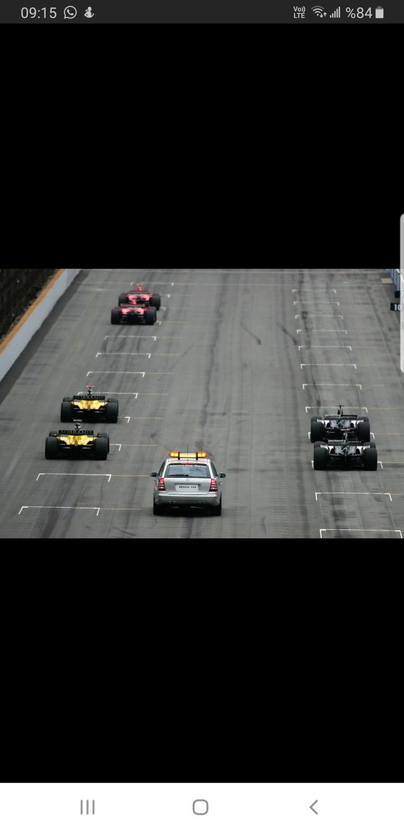 omercan005's tweet photo. @F1tutkumuz 2005 amerika gp start.. https://t.co/LJ8aeNkeAf