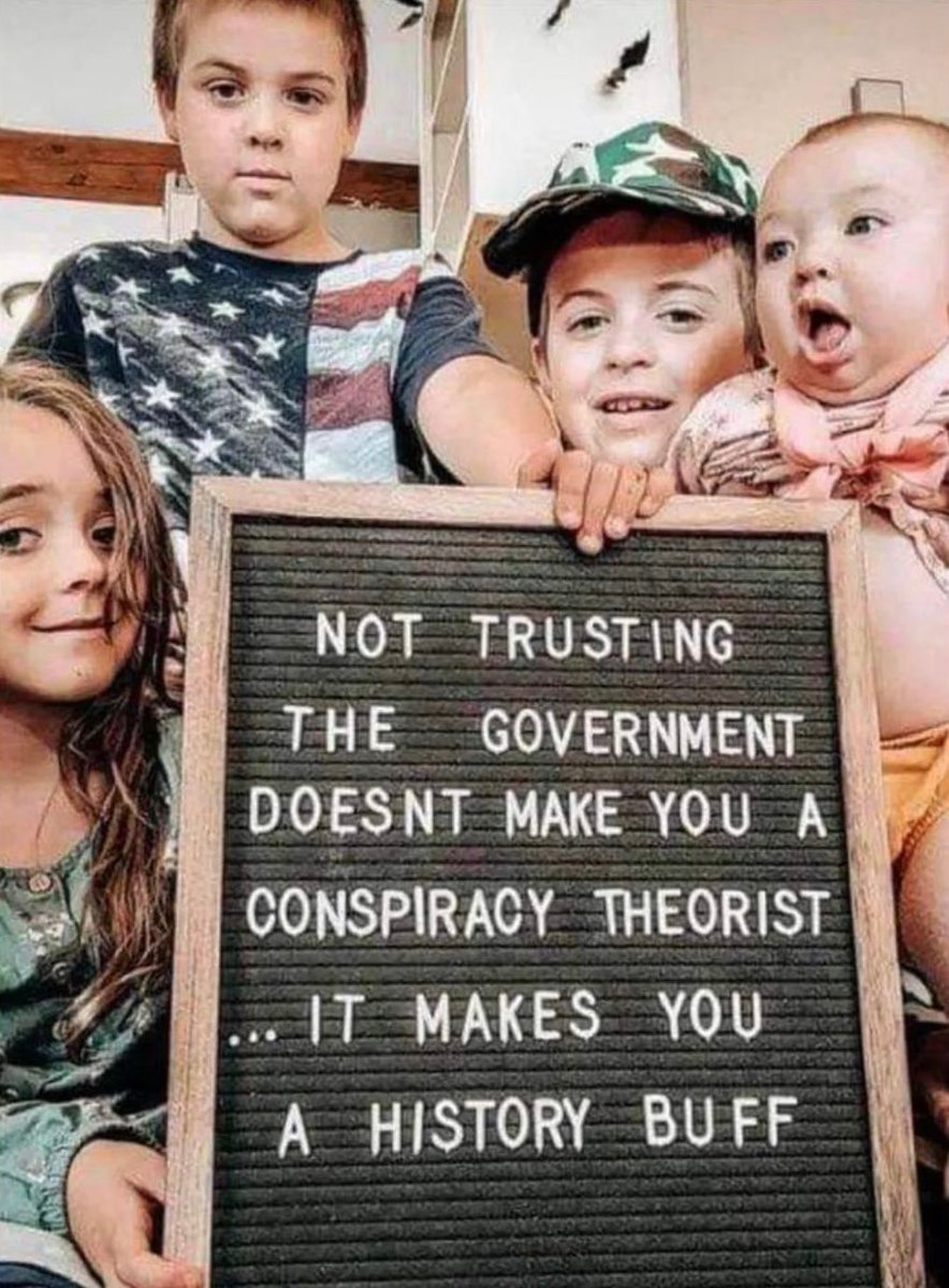 illuminatibot (@iluminatibot) on Twitter photo 