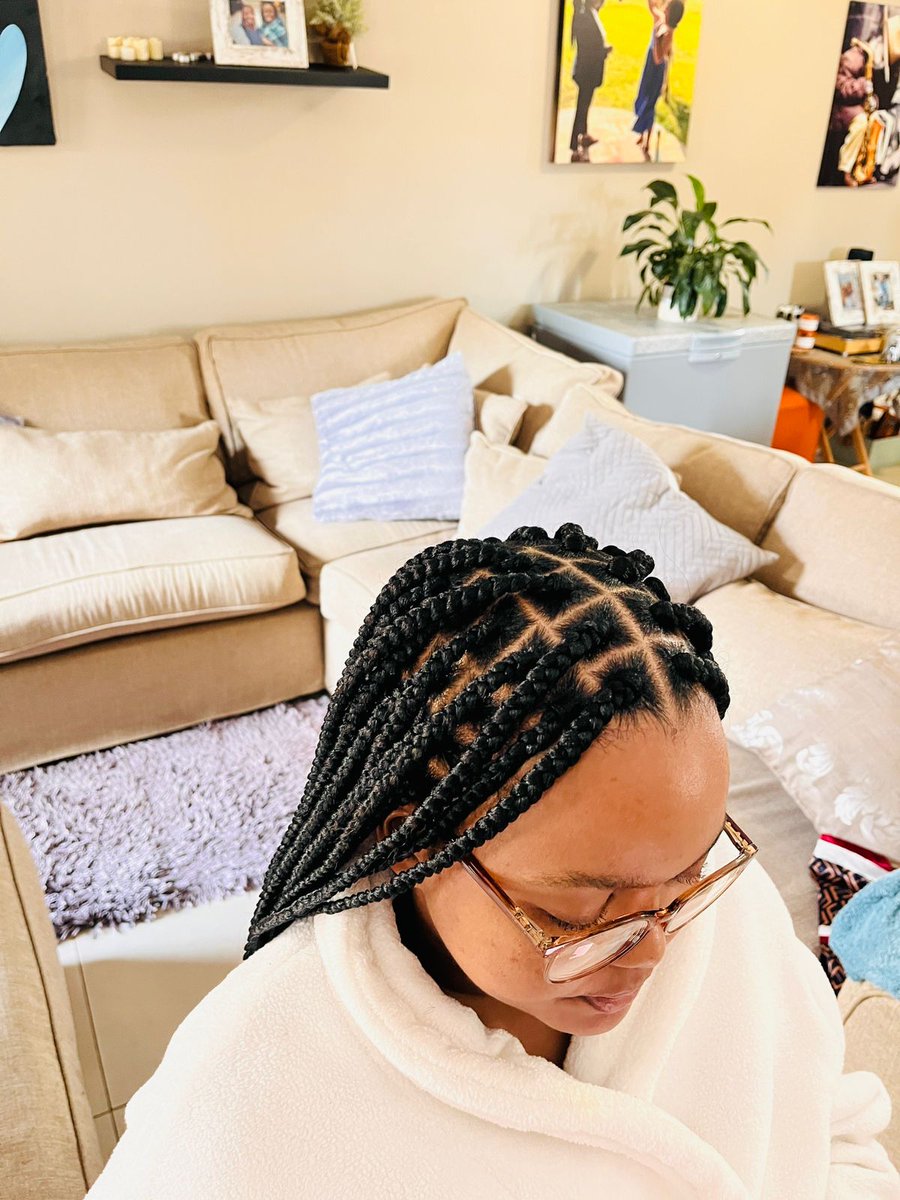 sharonhmbambo's tweet photo. My mobile salon services bring the warmth and luxury of salon-quality treatments straight to your doorstep. Transform your winter beauty routine with on-the-go pampering. Book your appointment today and get ready to glow all winter long! 0697905596  #midrand #centurion #fourways https://t.co/fJ8yubT3Lw