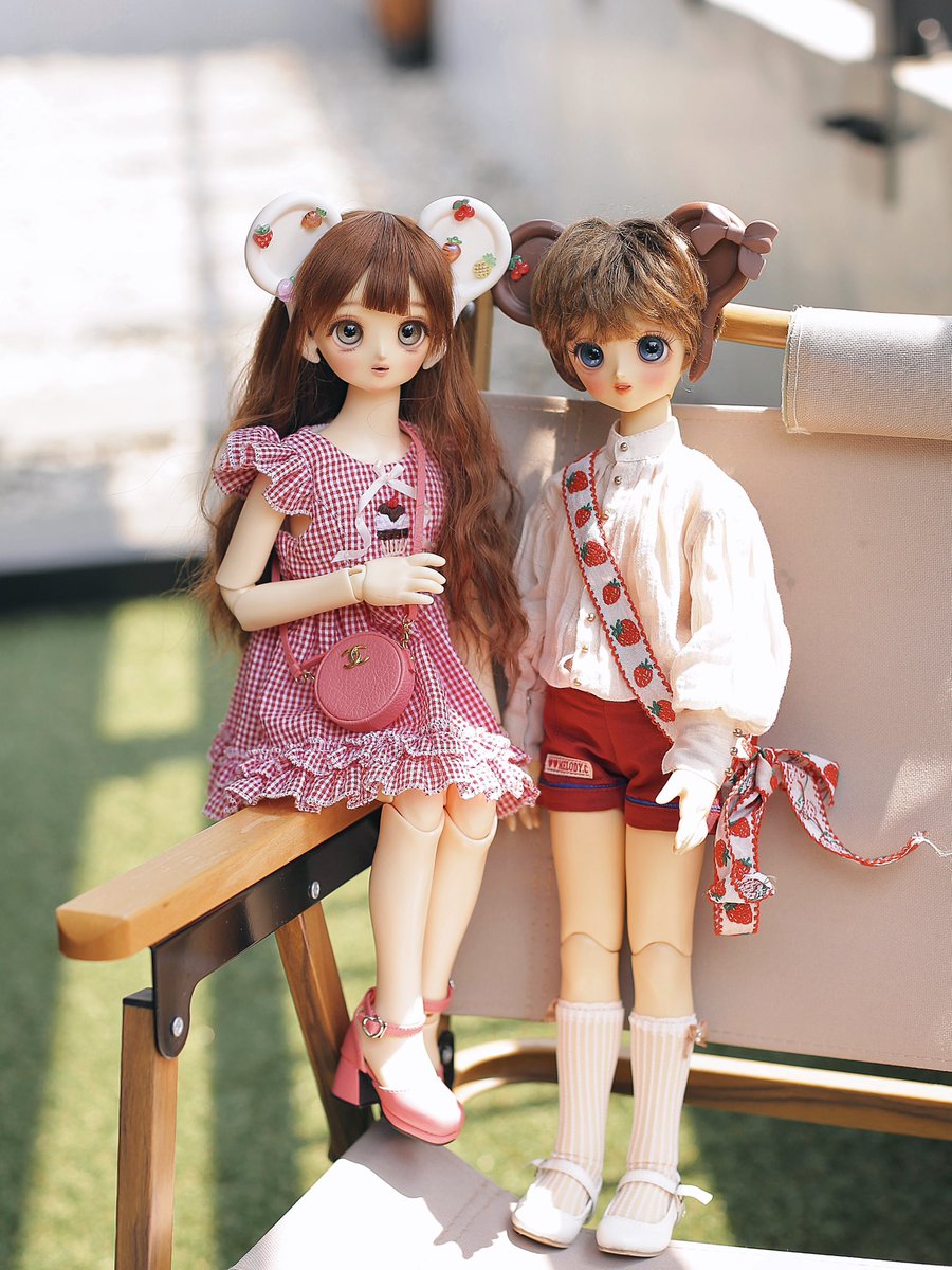 🐻‍❄️🐻🍒

왕곰귀 신시아들🥹✨
둘 다 눈이 반짝반짝