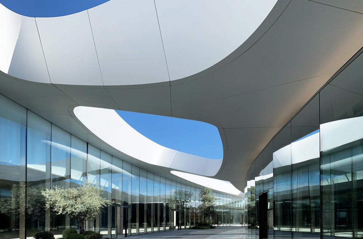 WACommunity's tweet image. Gianni Ranaulo Design wins WA Awards 47th Cycle with Oasiz Madrid in Spain: worldarchitecture.org/architecture-p… #WAawards