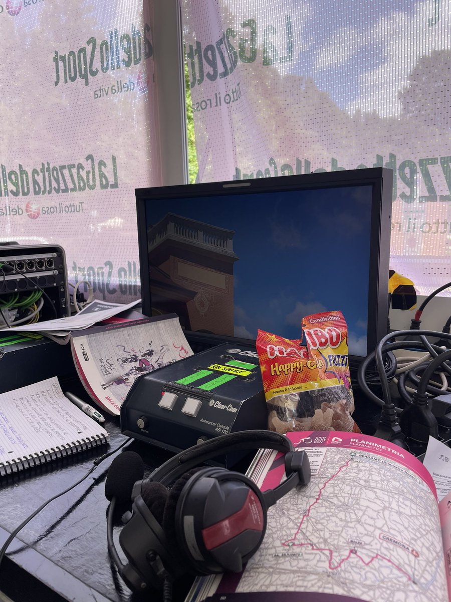 martinacentomo's tweet photo. Tappa n.5 del #GiroNextGen, scontro atteso tra Paul #Magnier e Tim Torn #Teutenberg . Chi vincerà? Seguiteci dalle 14:20! https://t.co/KujcUnCVyC