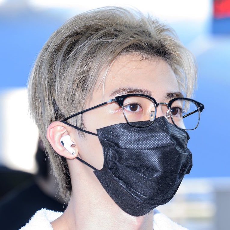 ห๊าาาาาาาาาา อะไรน๊าาาาาา