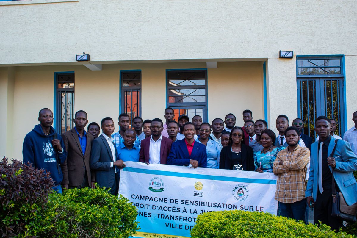 25 étudiants étrangers à Bukavu ont été outillés au cours d'une Table ronde organisée par les Jeunes de l'Université Alternative de Pole institute sur les droits des étrangers en RDC et le droit d'accès à la justice dans les zones transfrontalières. J'étais un des facilitateurs.