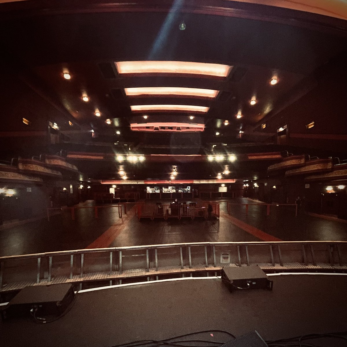 Thea Gilmore tweet media