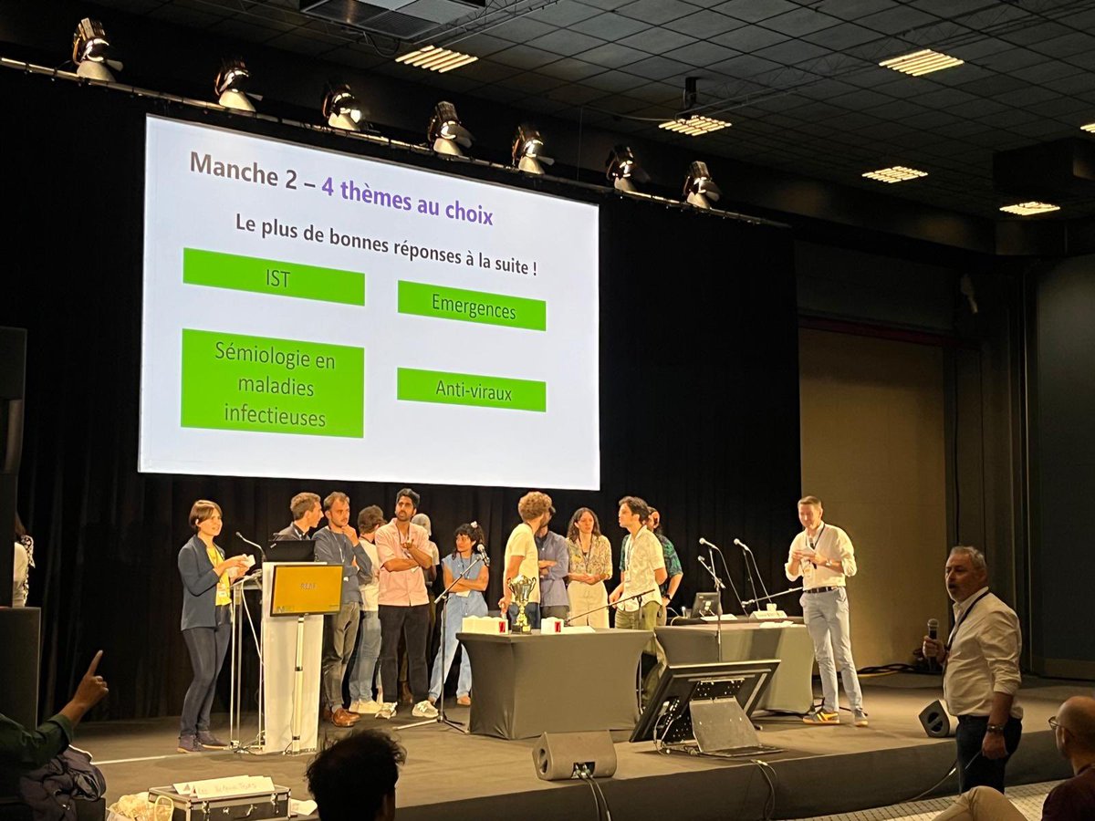 JNInfectiologie's tweet photo. 👏 Bravo à l’équipe de Bordeaux pour leur brillante victoire sur la session Question pour un champion des JNI 2024 ! 🥇
#infectiologie #rejif #SPILF #CMIT #JNI2024 https://t.co/VbrNnIcdM2