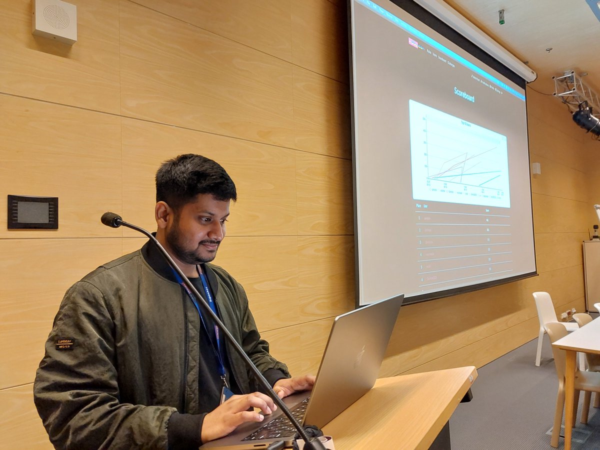 a peak at #ctf happening right now at #x33fcon - lets see who will get the prizes