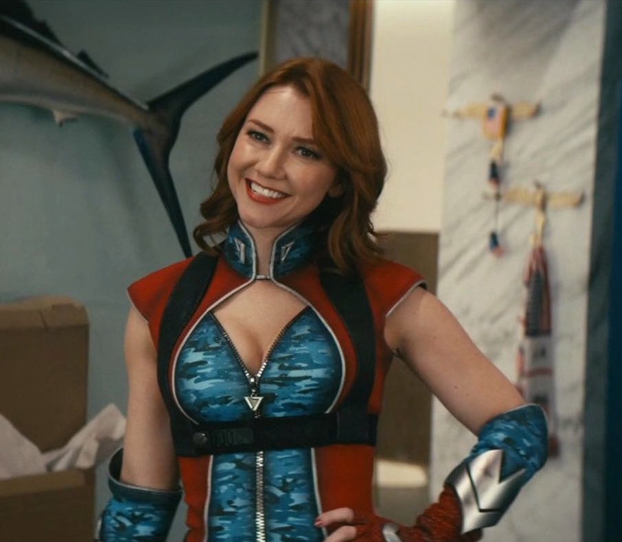 invincibleFan_'s tweet image. shes so bad 😭🙏