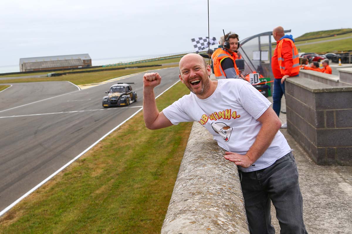 It's race week!!!!!

This Saturday, we have 2 x 3 hour races at the picturesque <a href="/angleseycircuit/">Anglesey Circuit</a> 

Last year, Uvio/Hofmanns Motorsport won both races. Don't they look smug?!!

#funcupuk #funcup