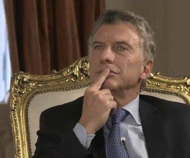 Me pongo a estudiar o me pongo a ver casi angeles