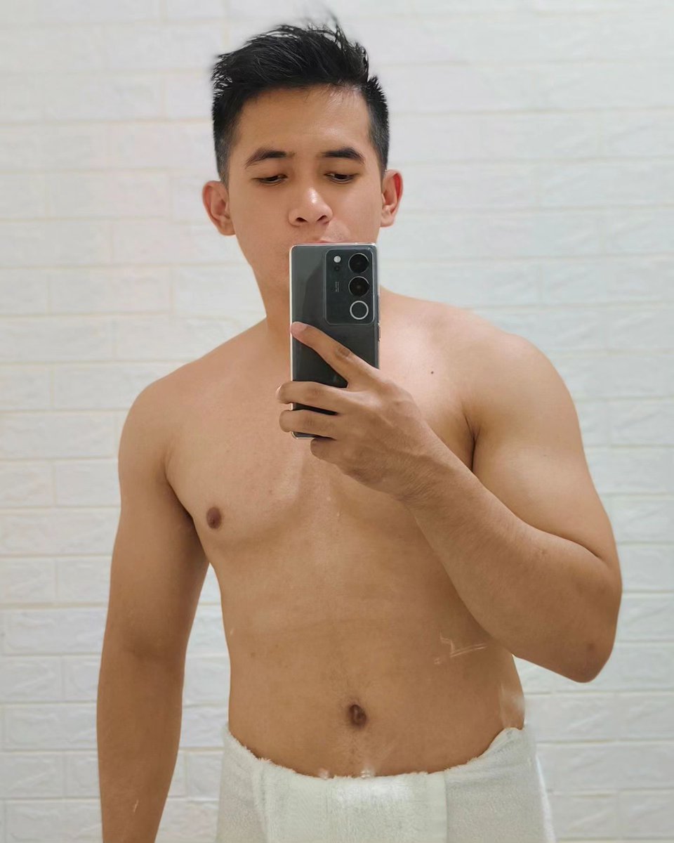 pijatfa's tweet photo. Ready buat hari ini ya  yang mau pijat full body
Out &amp; incal
Privasi kita terjaga ya 🔐
https://t.co/Bg6d4CWePq
#pijatbayuwangi #pijatpria #gaylokal #bobayuwangi https://t.co/w0xLWjHMVF