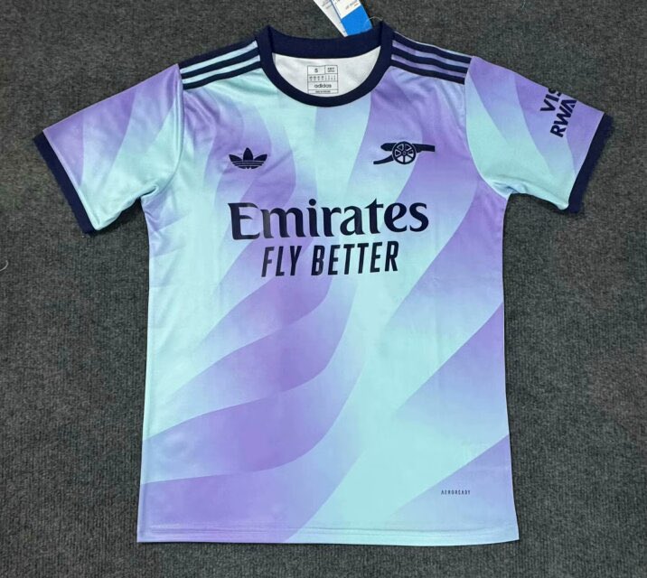 Eleven Kits ⚽️🩵 tweet media