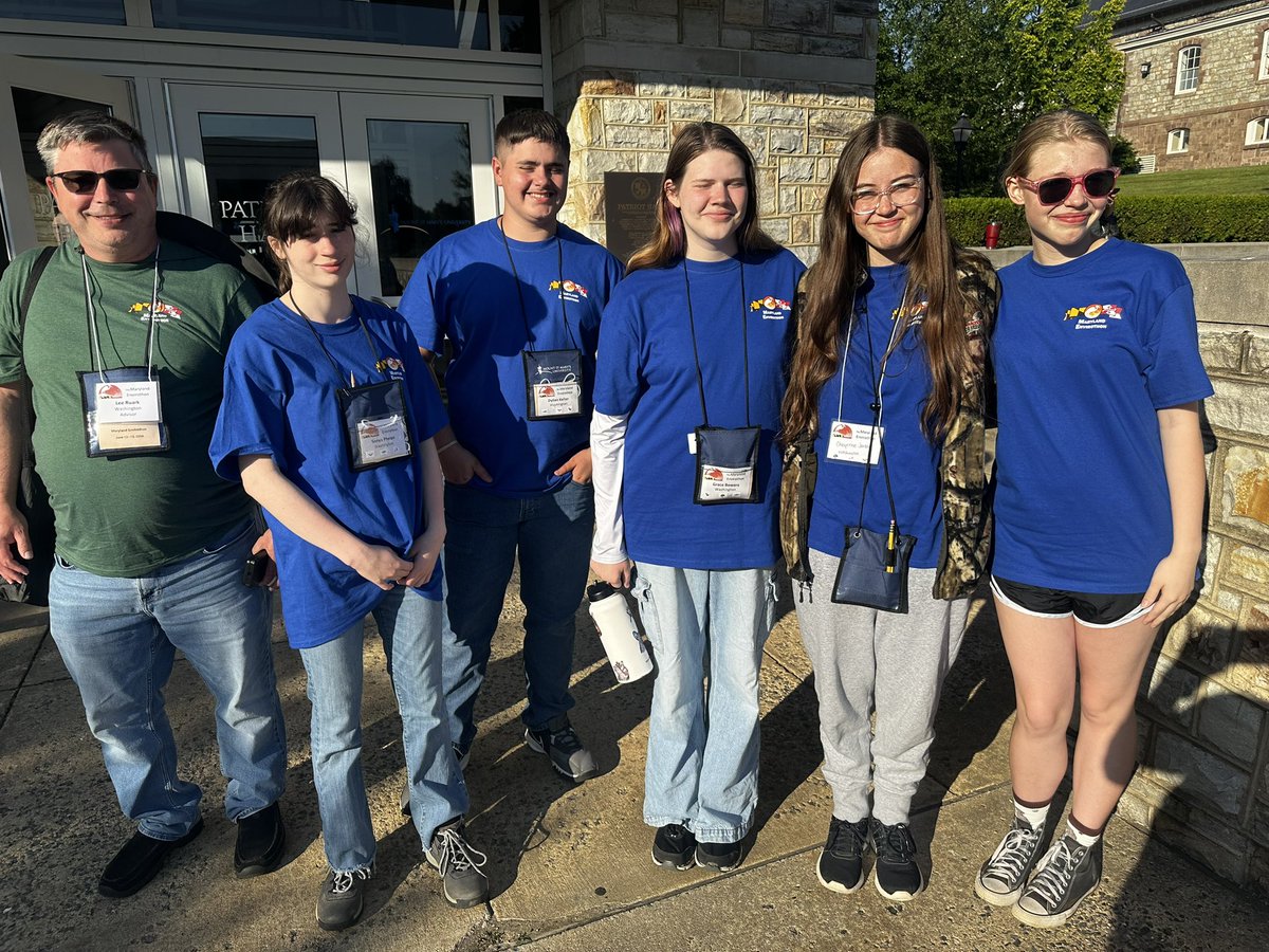 Tonya Rowe tweet media