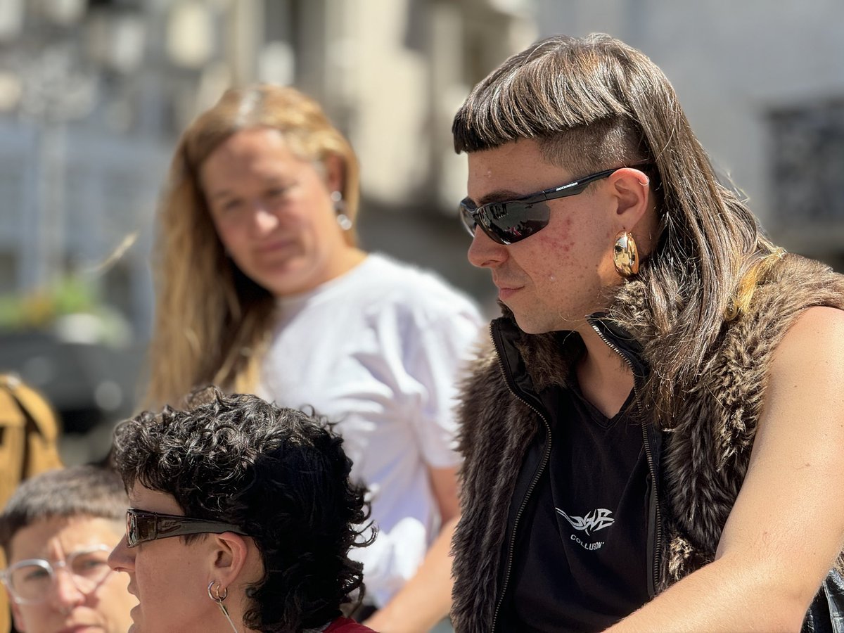 🏳️‍🌈🏳️‍⚧️Arrasateko LGTBI+ pertsonen bizi-baldintza duinak bermatzeko diagnosi eta ekintza plana burutuko du lehen aldiz Arrasateko Udalak.

Horretarako Arrasateko LGTBI+ pertsonen testigantza eta parte hartzea eskatu dute. Urtebeteko lana izango da.

🔗 arrasate.eus/eu/albisteak/a…