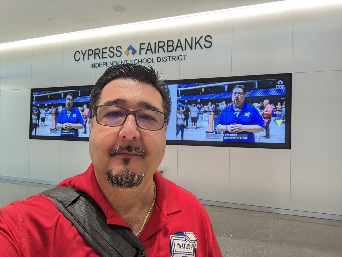 tsepulveda's tweet photo. It was cool to walk into the MHAB this morning and see the @CyFairEdTech #CFISDSEE vid playing! 

Thanks again @CyFairISD #commsquad! https://t.co/RkSkMVwv8q
