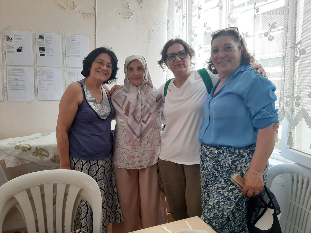 cepasoncanals's tweet photo. Erasmus +: els nostres companys, que són a Turquia amb una mobilitat K1, han visitat 2 centres d'adults i les restes de la meravellosa ciutat d'Èfeso. https://t.co/ZgcJxbzPdY