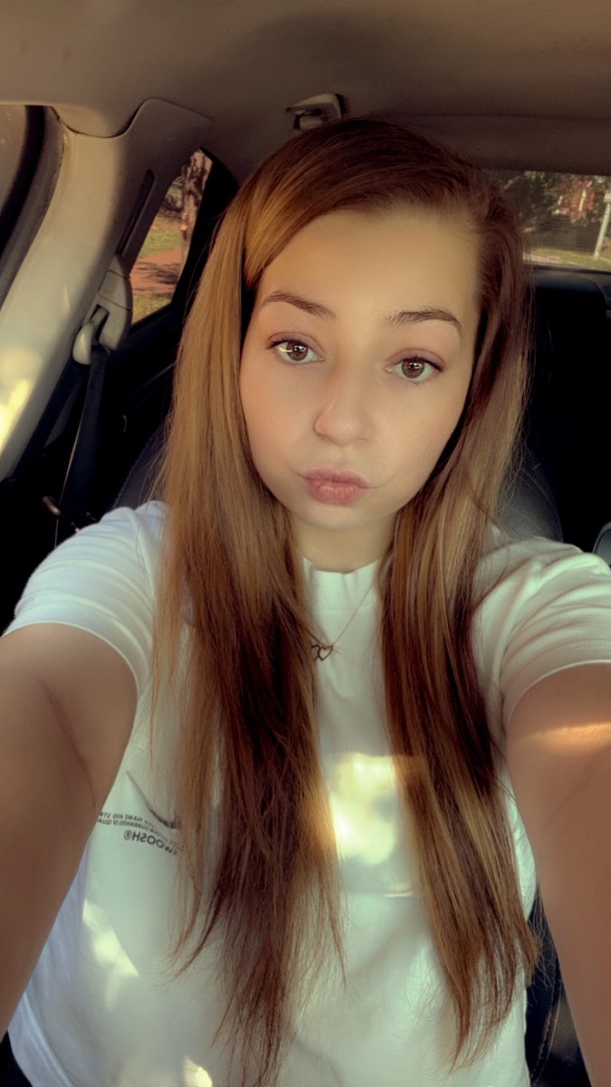 YourOwnerAddi_'s tweet photo. Who wants to spoil me for my birthday? #paypig #findomadd #findombrat #fundomme #Findomqueen #findoms https://t.co/tMNeolhB11