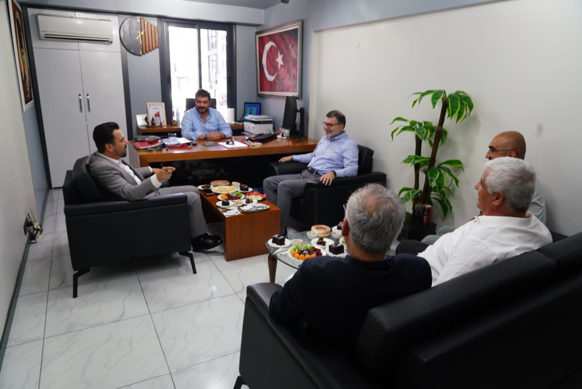 Bilalsaygili's tweet photo. Time 35 Yayın Grubu Başkanı Sayın Mustafa Tübcel'i ziyaret ettik.

Misafirperverlikleri için kendilerine teşekkür ediyor, çalışmalarında kolaylıklar diliyorum.
@mustafatubcel https://t.co/Wc8CW1I0lu