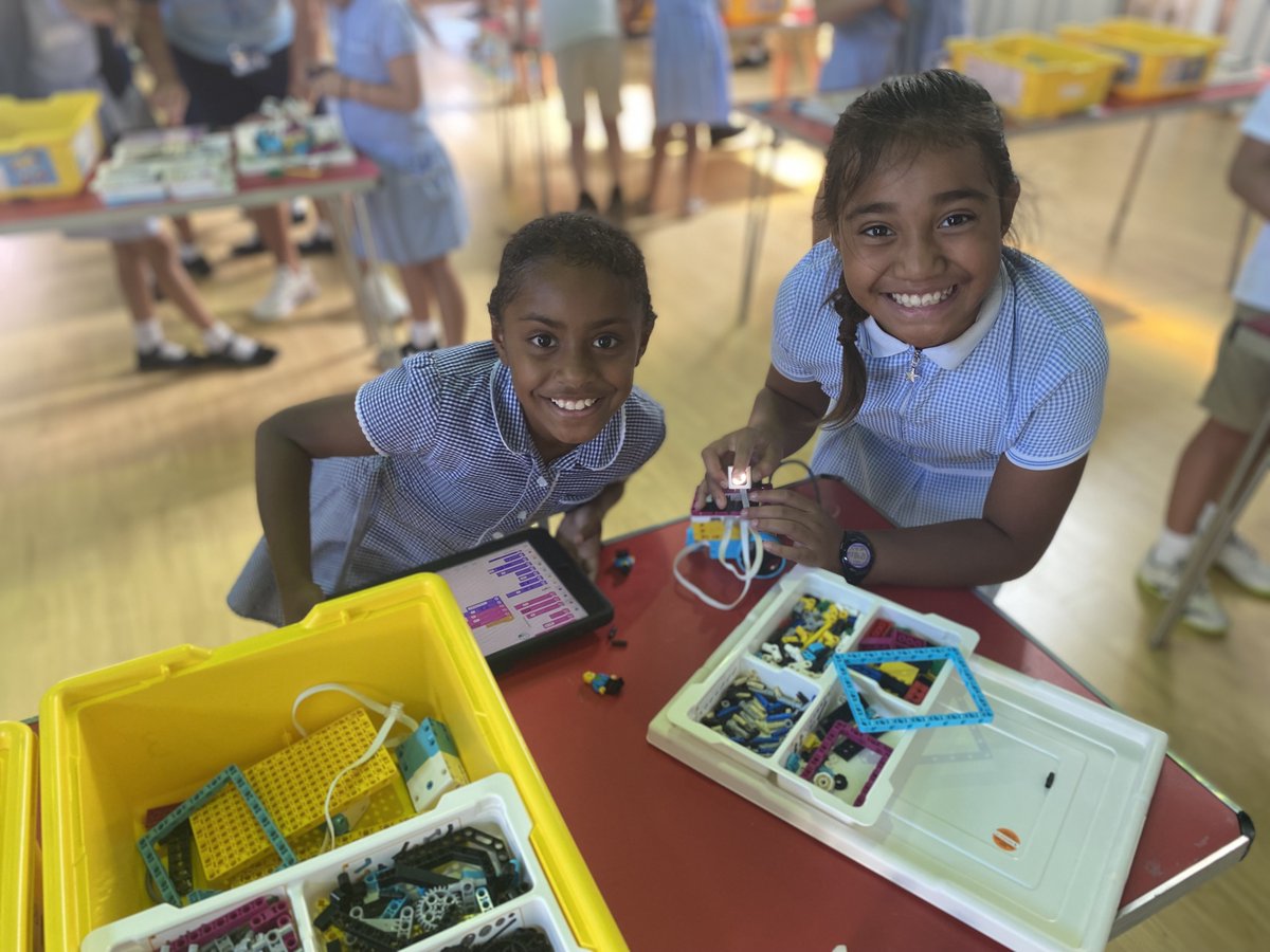 raisingrobots's tweet photo. 😃Develop hands-on, playful #STEAM learning &amp; joyful teaching with impactful #LEGOeducation resources.

😎Check out our Summer Offers: https://t.co/GOY00SEO3c 

#joyinlearning #joyinteaching #STEM #Computing #SLTchat #trustgrowth #MATs #UKedchat #LEGOconfidence https://t.co/donkWYO82N