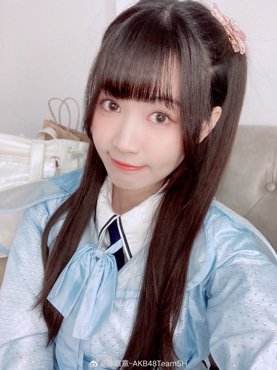 2Teamsh's tweet photo. AKB48 TeamSH 4期生 陈嘉意（Chen Jiayi）

2024.06.08 

久しぶりに「黑い天使」と「バケット」

2年ぶりに「千秋令」の衣装を着ました！

#AKB48TeamSH #陈嘉意 #chenjiayi https://t.co/s3N9Dz1IPz