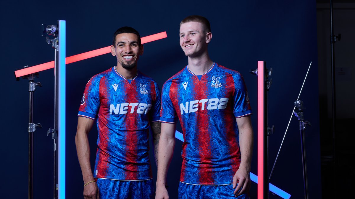 MacronSports's tweet photo. 𝐎𝐮𝐫 𝐟𝐮𝐭𝐮𝐫𝐞 𝐢𝐬 𝐍𝐎𝐖.
A few more shots of the ne @CPFC and @cpfc_w Home kit for 2024/25 season in Premier League!

Shop now: https://t.co/L0ZI2FQRnD

#BecomeYourOwnHero https://t.co/N7fyczfCrp