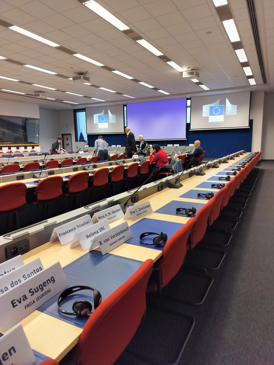 EDCMET project <a href="/annuskilevonen/">Anna-Liisa Levonen</a> <a href="/sinipitk/">Sini Pitkänen</a> <a href="/HakomakiH/">Henriikka Hakomäki</a> #endocrinedisruptors #chemicals #horizonEU #horizon2020 <a href="/EurionCluster/">EURION</a> #EuropeanUnion