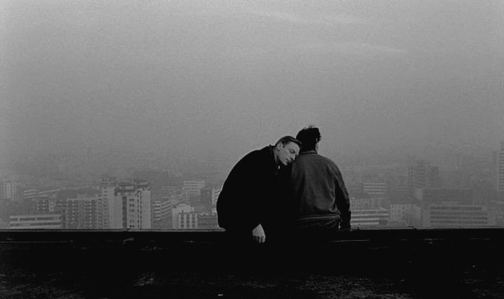projectionistw's tweet photo. 'Wings of Desire' (1987) Wim Wenders. https://t.co/Gpdtc6U99n