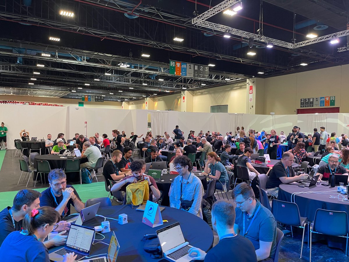 KrishaWeb tweet media