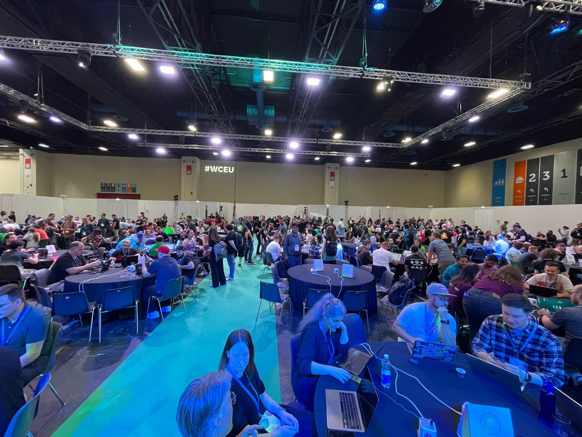 KrishaWeb tweet media