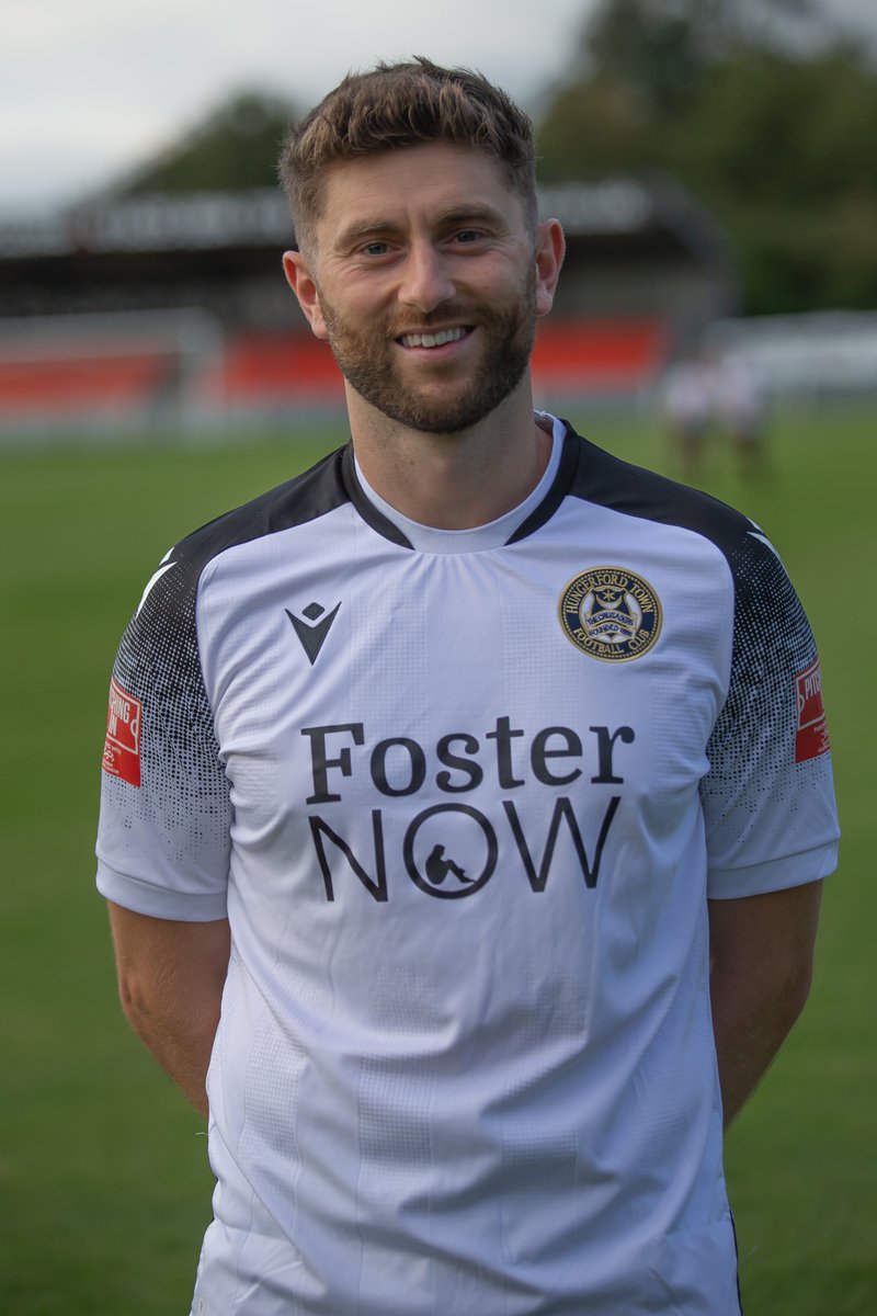 Hungerford Town FC (@hungerfordtown) on Twitter photo Happy Birthday to midfielder <a href="/bradhooperr6/">Brad Hooper</a> from us all at Hungerford Town
We hope you have a great day Hoops!
#HTFCBirthday Happy Birthday to midfielder <a href="/bradhooperr6/">Brad Hooper</a> from us all at Hungerford Town
We hope you have a great day Hoops!
#HTFCBirthday