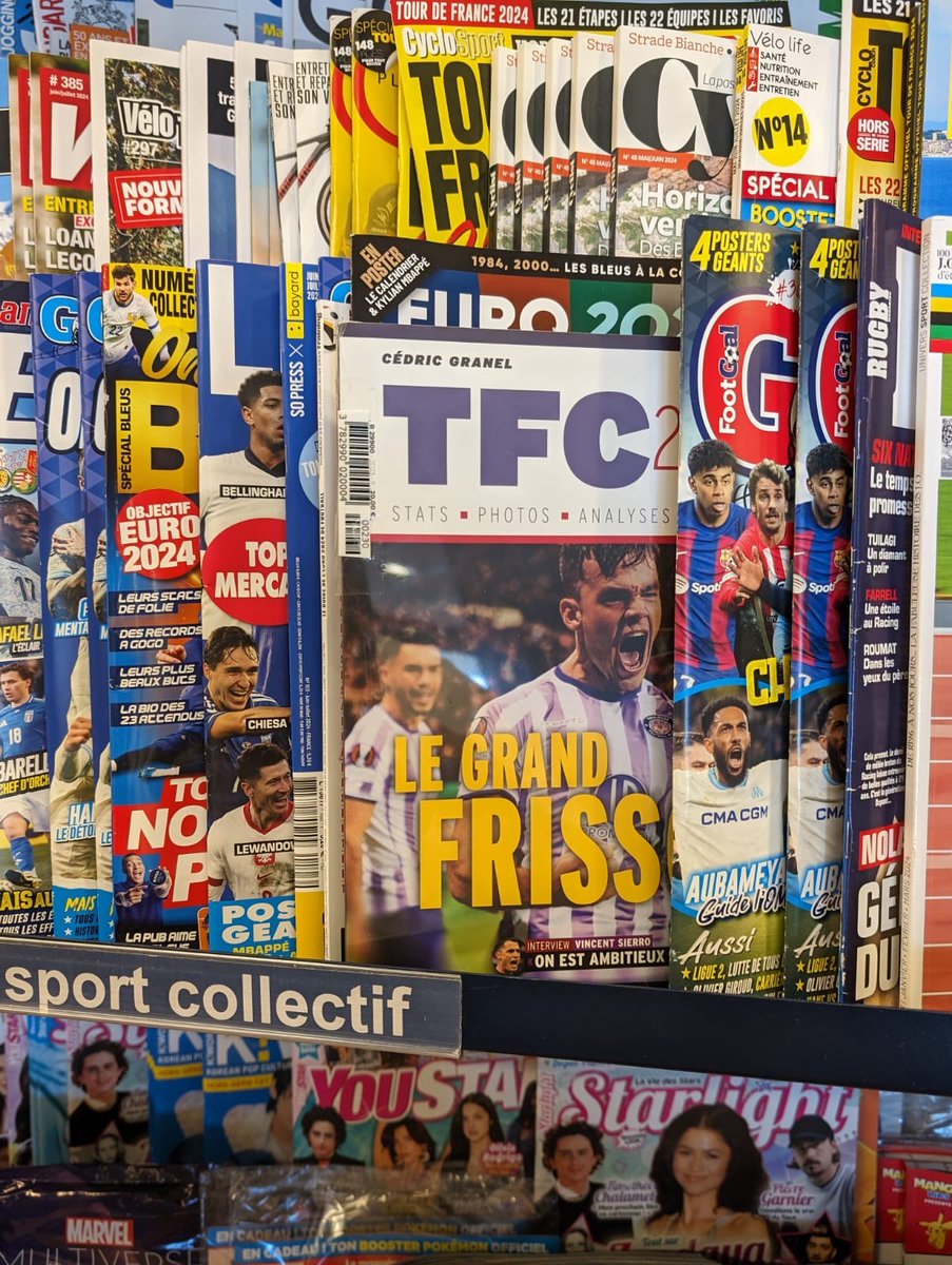 🚨🚨 C'est le grand jour !

Le livre 𝐓𝐅𝐂 𝟐𝟎𝟐𝟒 : 𝐋𝐞 𝐆𝐫𝐚𝐧𝐝 𝐅𝐫𝐢𝐬𝐬𝐨𝐧 est arrivé à Toulouse !

Vous pouvez le trouver dans vos kiosques préférés. Et très bientôt à la boutique officielle du <a href="/ToulouseFC/">Toulouse FC</a> 

Le voici à Cultura Labège par exemple.