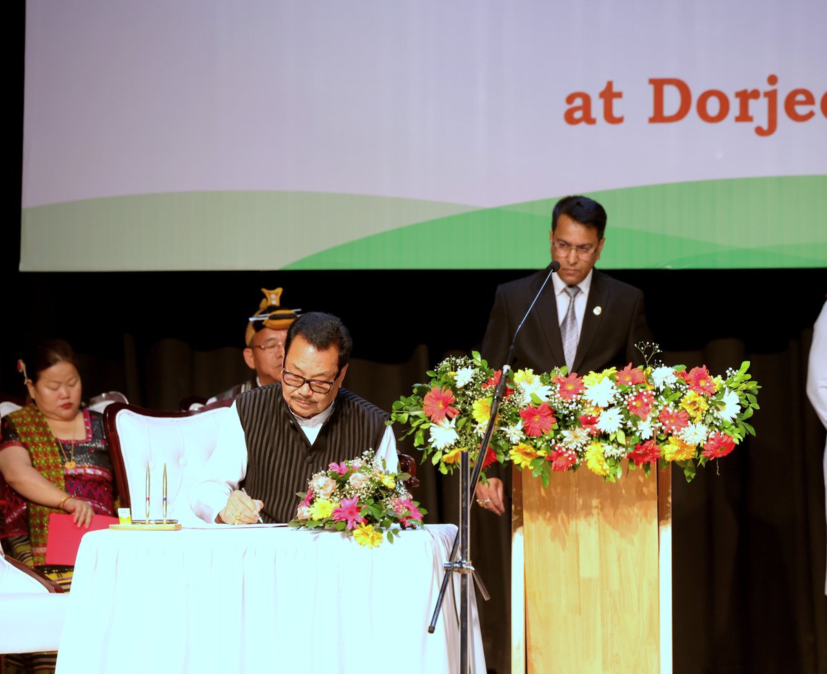 JPNadda's tweet photo. Historic Moment for Arunachal Pradesh!

Heartfelt congratulations to Shri @PemaKhanduBJP  ji on taking the oath as the Chief Minister of Arunachal Pradesh for the third consecutive term, and heartfelt felicitations to Shri @ChownaMeinBJP ji on taking the oath as Deputy Chief Minister. 

Under the visionary guidance of Hon. Prime Minister Shri @narendramodi ji, I am confident your dedicated and innovative leadership will accelerate the momentum of development and lead the state towards the envisioned 'Viksit Arunachal' and contribute effectively to Modi ji's vision of 'Viksit Bharat'. 

Over the past decade, the BJP government has transformed Arunachal Pradesh, prioritizing infrastructure, enhancing connectivity, and creating greater economic and social opportunities for its people.