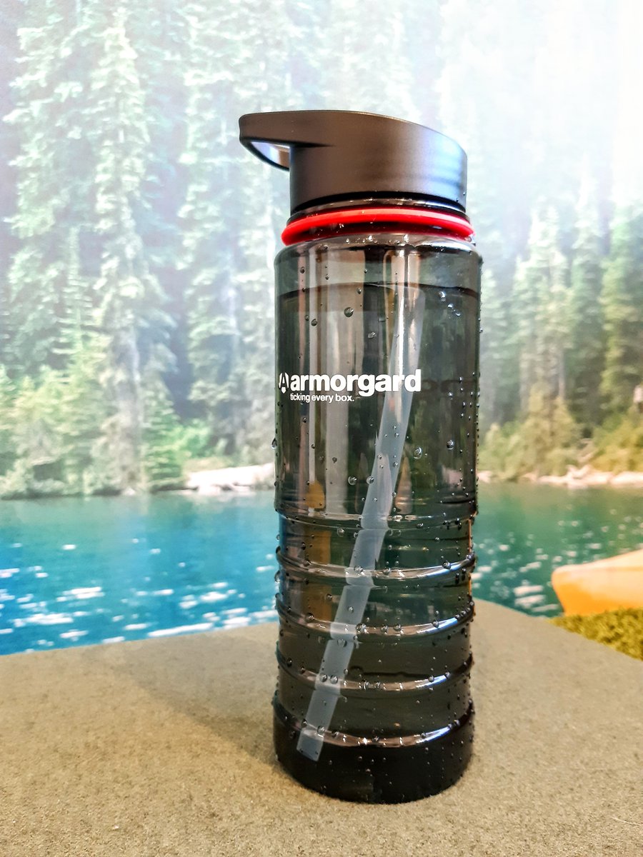 ArmorgardLtd's tweet photo. Leave a comment below on your favourite Armorgard product and why, for the chance to win a bottle and cap! 😎

#armorgard #askforarmorgard #giveaway https://t.co/Zs4V9A2neb