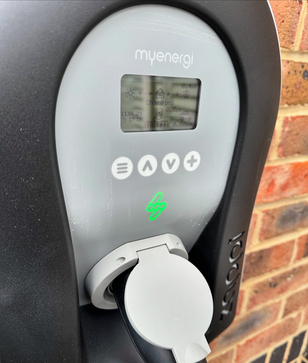 Newtech_ltd's tweet photo. Ev charge 🔌 point installation ⚡️🚘🪫🔋 https://t.co/bzLVTXLiBB