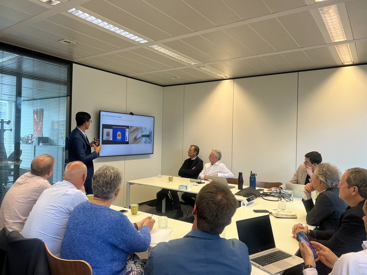 BruBotics VUB (@brubotics) on Twitter photo We had the pleasure to present the <a href="/EU_EIC/">EU_EIC_followers</a> project SHINTO to EIC president Michiel Scheffer on how self healing materials can make more sustainable products. #EICShinto We had the pleasure to present the <a href="/EU_EIC/">EU_EIC_followers</a> project SHINTO to EIC president Michiel Scheffer on how self healing materials can make more sustainable products. #EICShinto