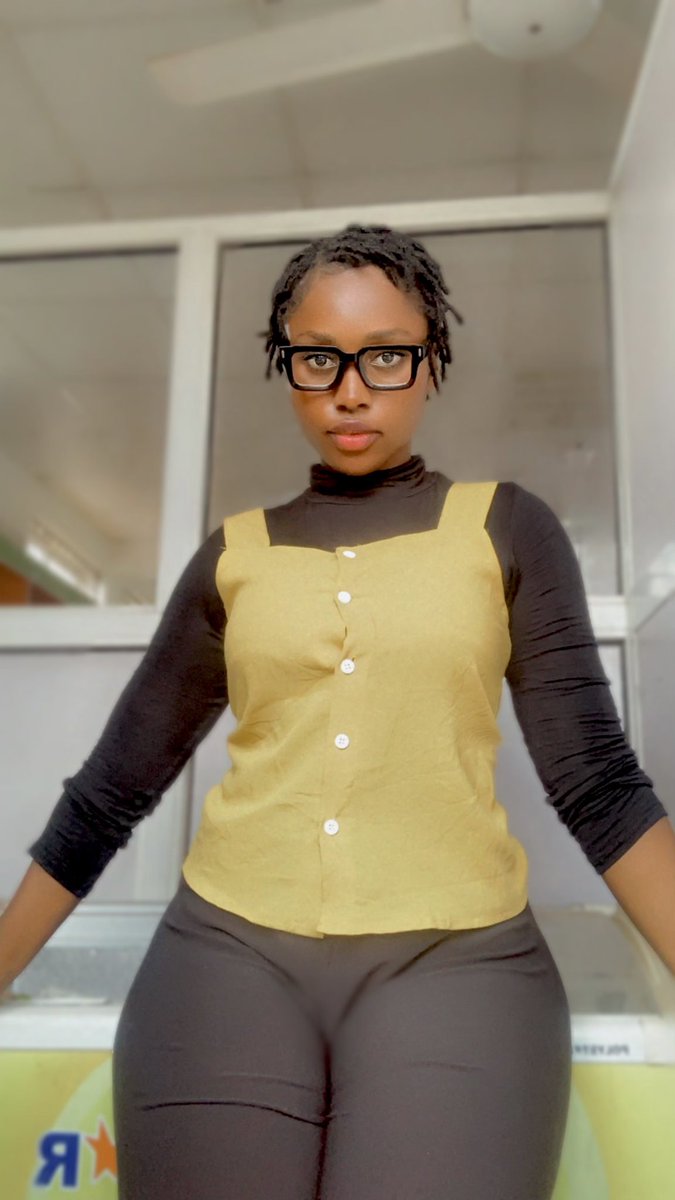 Princess Eve💊 tweet media