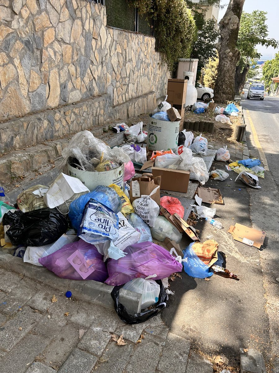 Üsküdar’a hiç yakışmıyor
<a href="/uskudarbld/">Üsküdar Belediyesi</a>