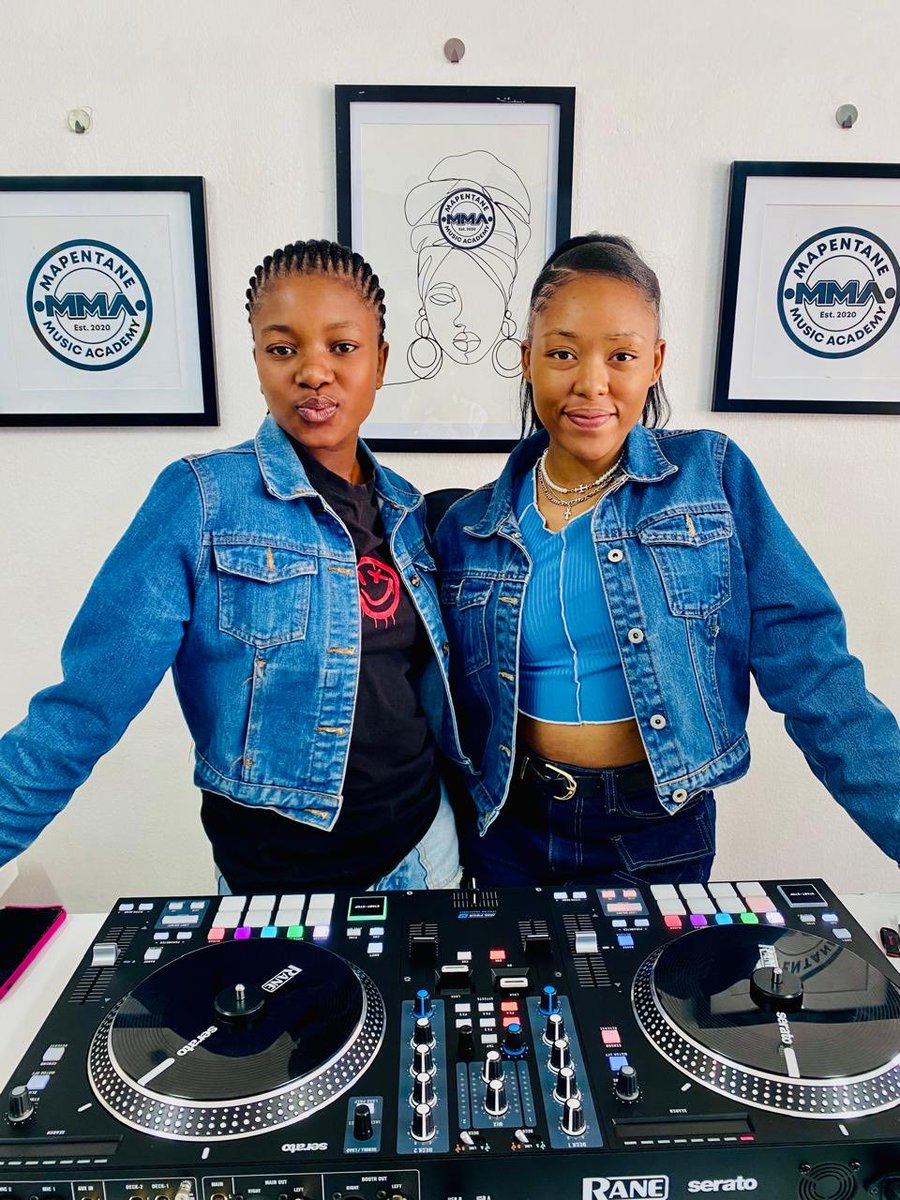 MapentaneSchool's tweet photo. Dj lessons | MMA | 2024 | Mapentane music Academy | 0658020785 https://t.co/Zgxsav3qe8