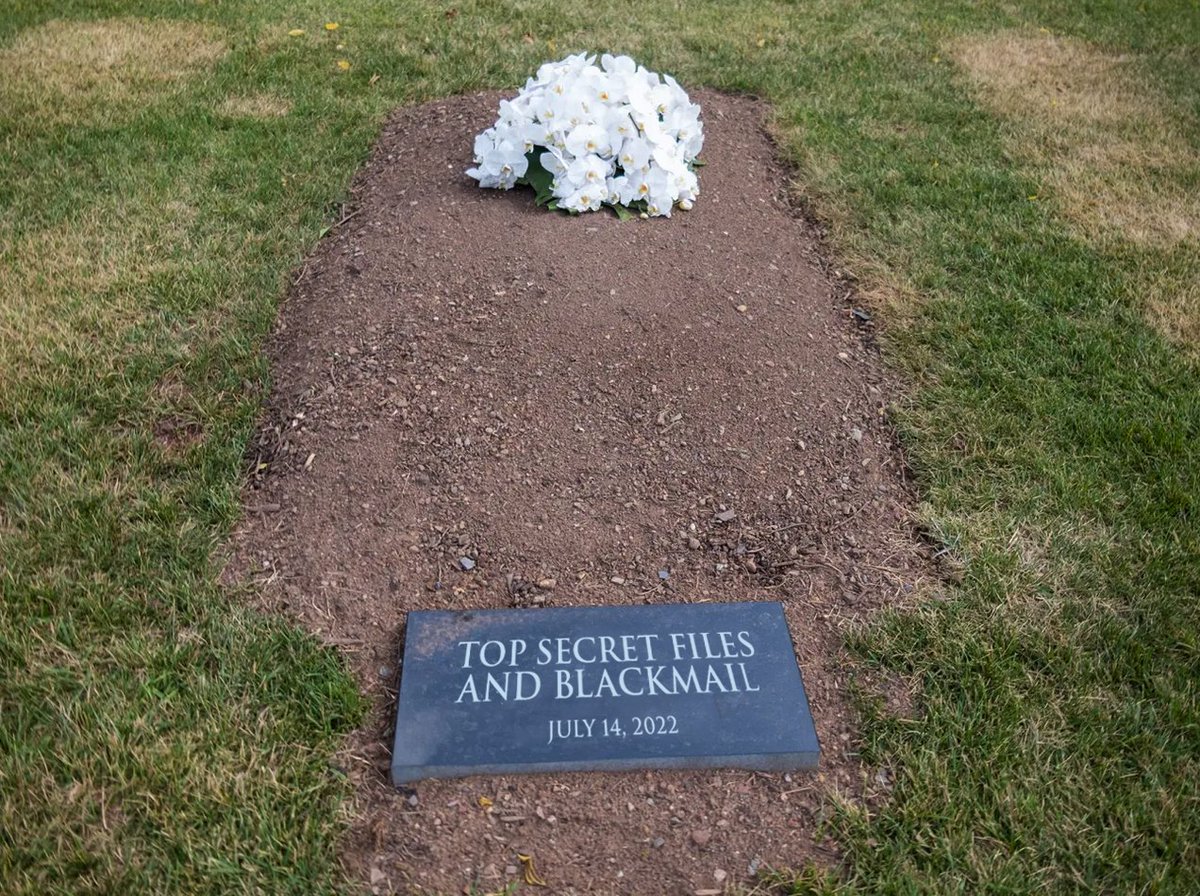 Orange86Illini's tweet photo. @MadeInTheUSANJ I demand an investigation into Ivanka's mother's HIGHLY SUSPECT DEATH by blunt force trauma falling down stairs at the exact time Trump needed a place to hide the Top Secret docs and Blackmail #DigItUp https://t.co/sdpFhP34xJ