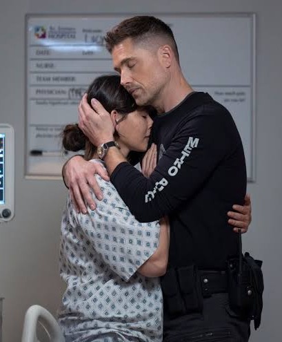 ChenfordOne's tweet image. I really still can't believe how you turned this peak moment of support into nothing, how could you do this?. This was so mean and disrespectful, you played with fans feelings. 😡😞 #Chenford #TheRookie #Alexi