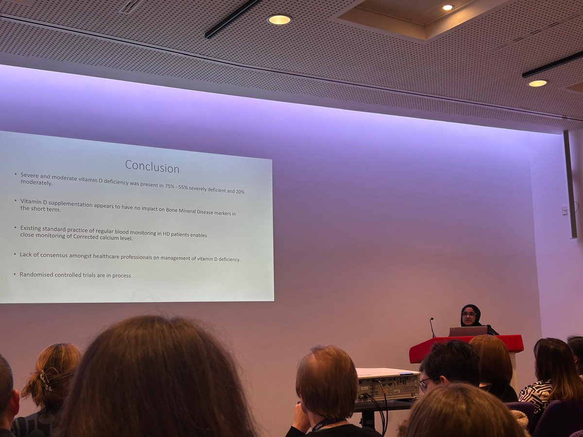 #UKKW2024 #uhbtherapies 
Having an amazing time learning on various important topics on kidney disease at #ukkw2024 in Edinburgh. Had the opportunity to present my abstract on Vitamin D in HD. Thank you #UKKA! Looking forward to putting all the learning in practice.
