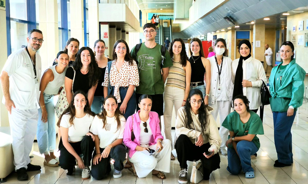 HospitaldeInca's tweet photo. 👋🏻 Jornada d´acollida a les infermeres i TCAI que estaran amb nosaltres durant els mesos d´estiu per a cobertura de vacances
🏥 Benvingudes a l'Hospital d'Inca
#orgullhcin
@ibsalut @SalutGOIB @manuelaG_Romero @javiurenam @FerrerXisco @AnaBatanas @quique_gibert @ZafortezaConcha https://t.co/Oq4ntuVPLX