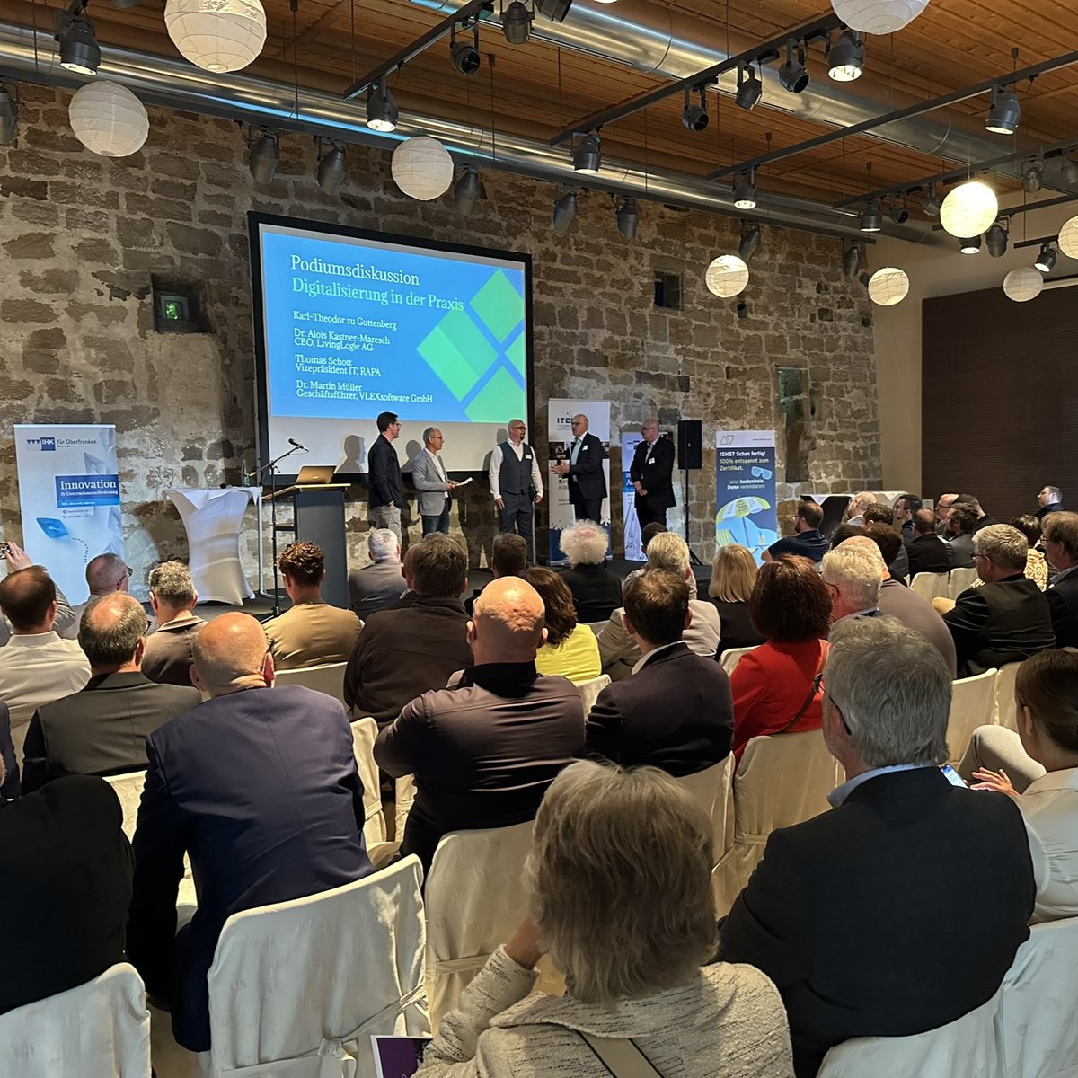 Michael Bitzinger tweet media