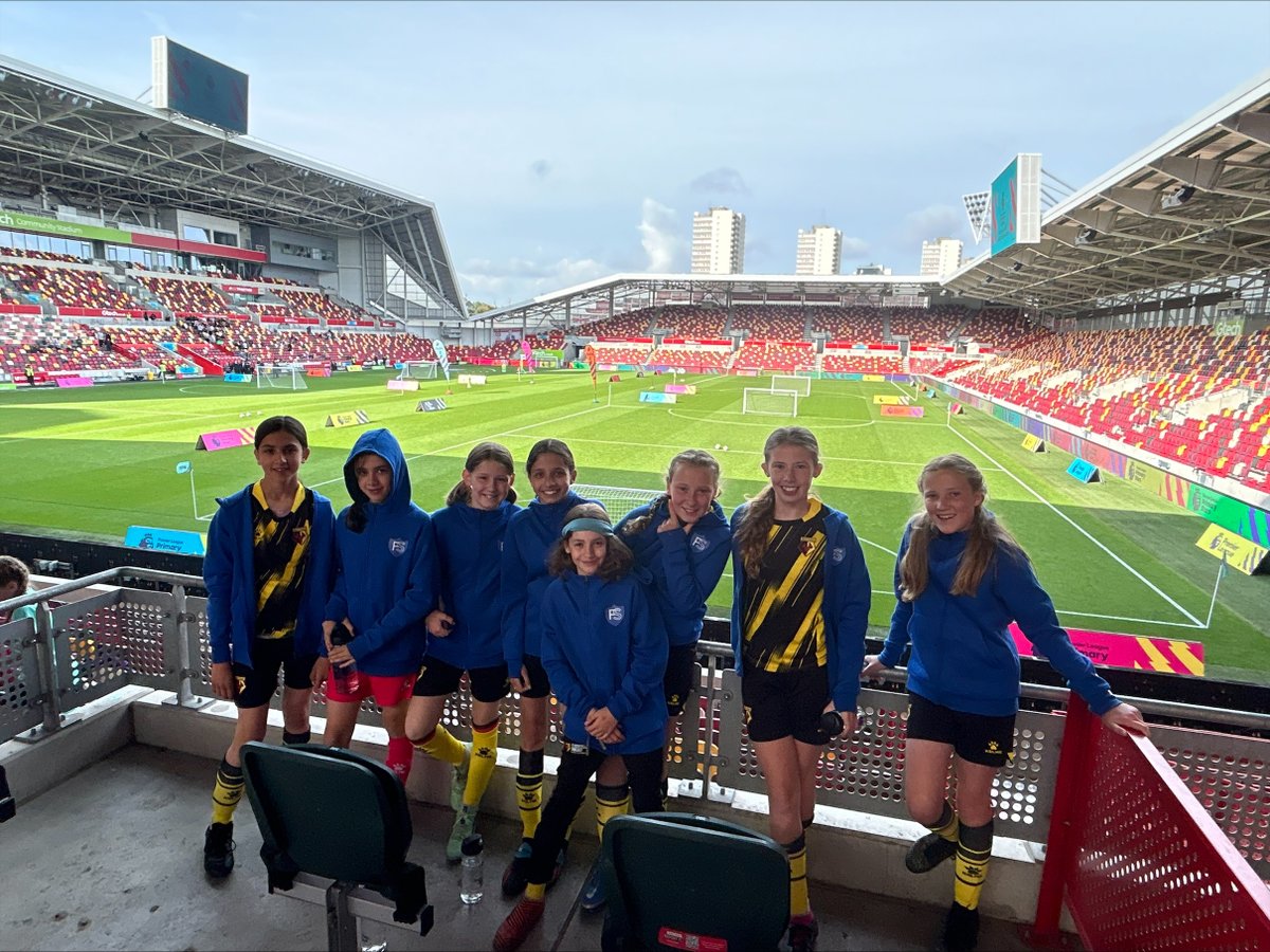 WFCTrust's tweet photo. Students from @FleetvilleJnr are at @BrentfordFC today, representing @watfordfc in the @premierleague Primary Stars Tournament!⚽️

Good luck team❤️🖤💛

#PLPrimaryStars #watfordfc @PLCommunities https://t.co/AQjHJC9fbC